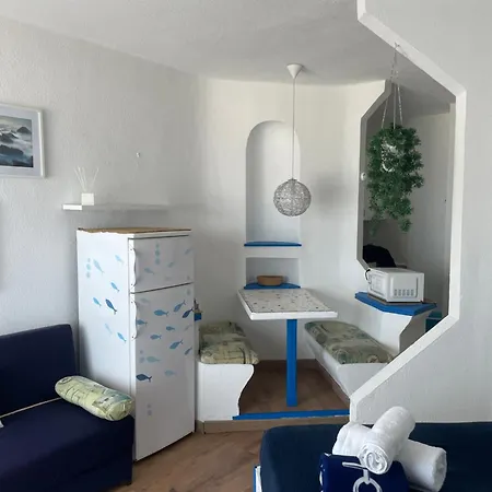 Apartman Piera's Paraiso Seaview